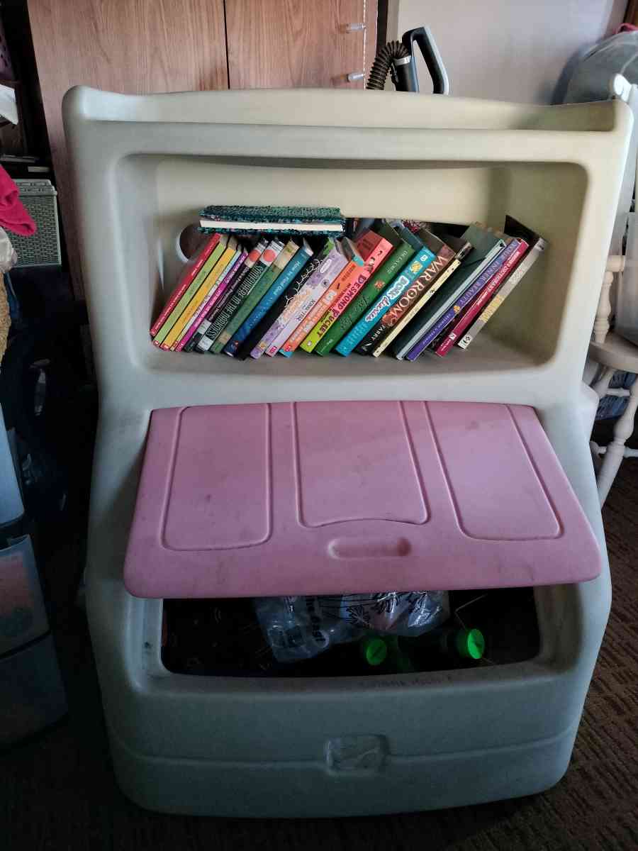 ToyBox w/built-in Book Shelf