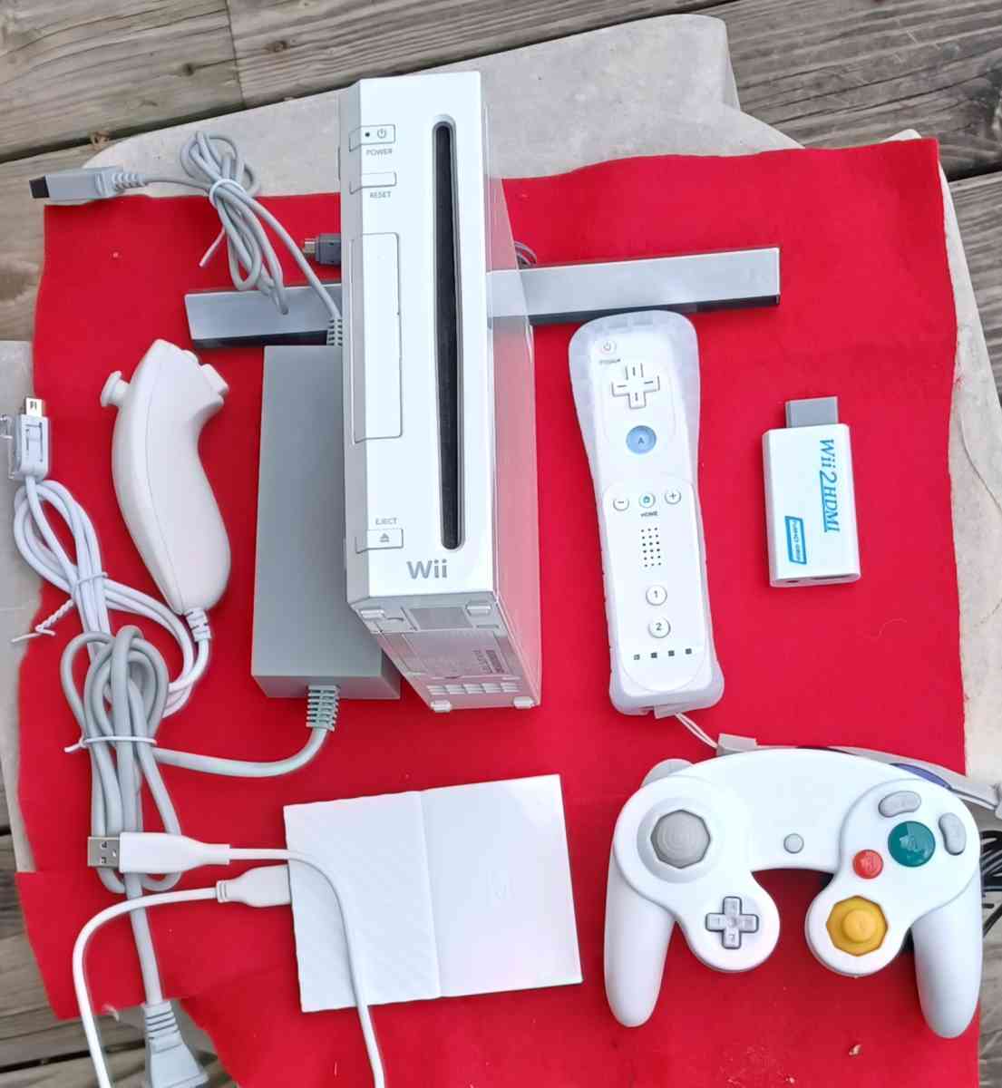 LOADED Wii Console w/ 2tb hard drive [ w/ 1,032+ GAMES]