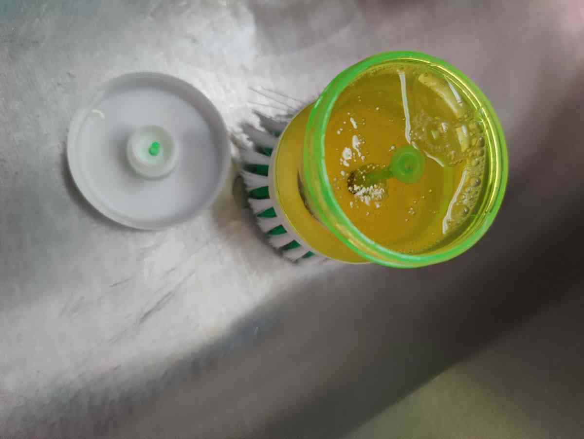 Dish washing Brush with soap dispenser