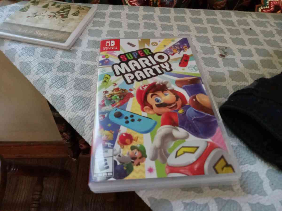 Playstation 5  Nintendo switch