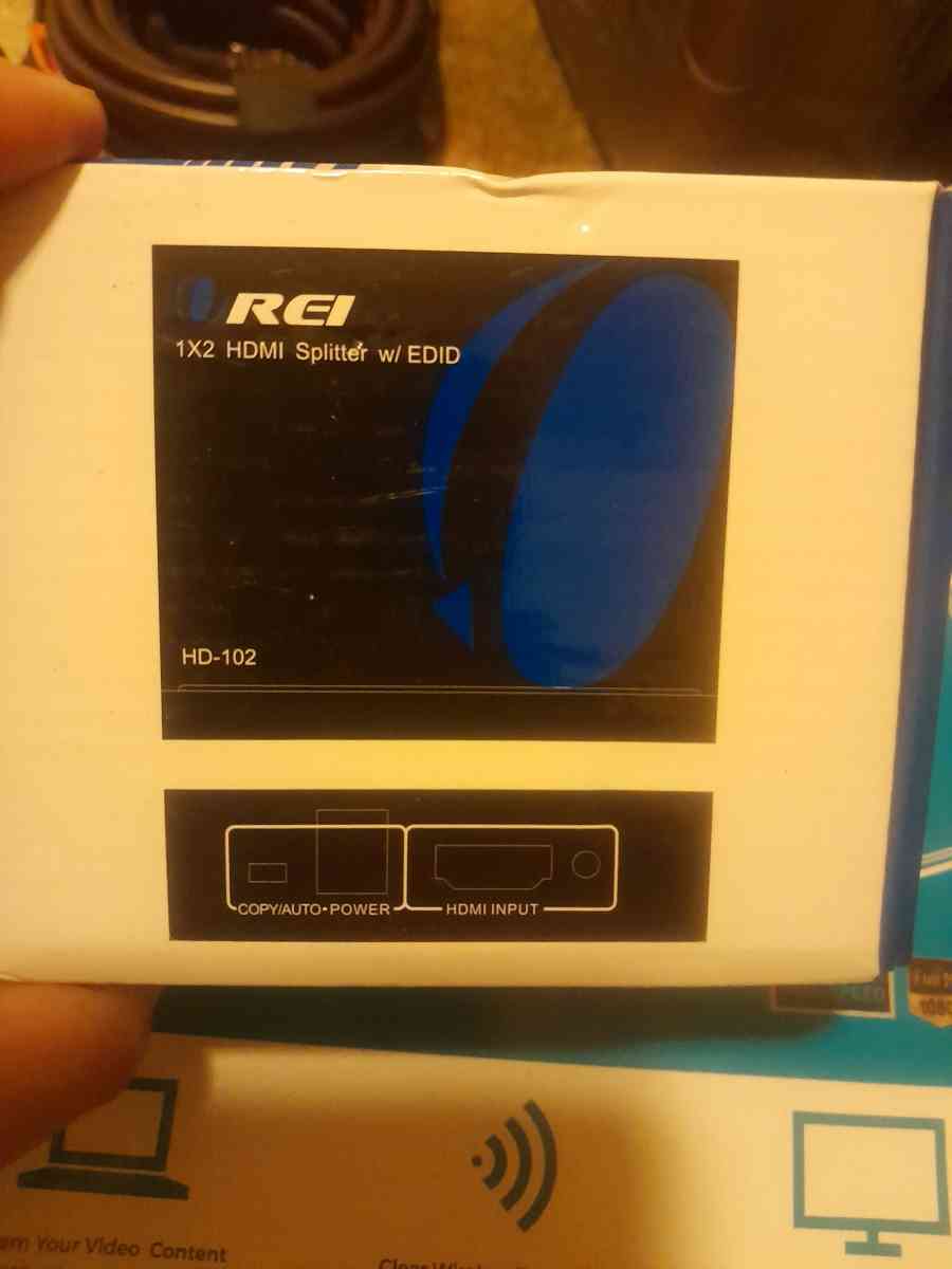 REI 1x2 HDMI splitter