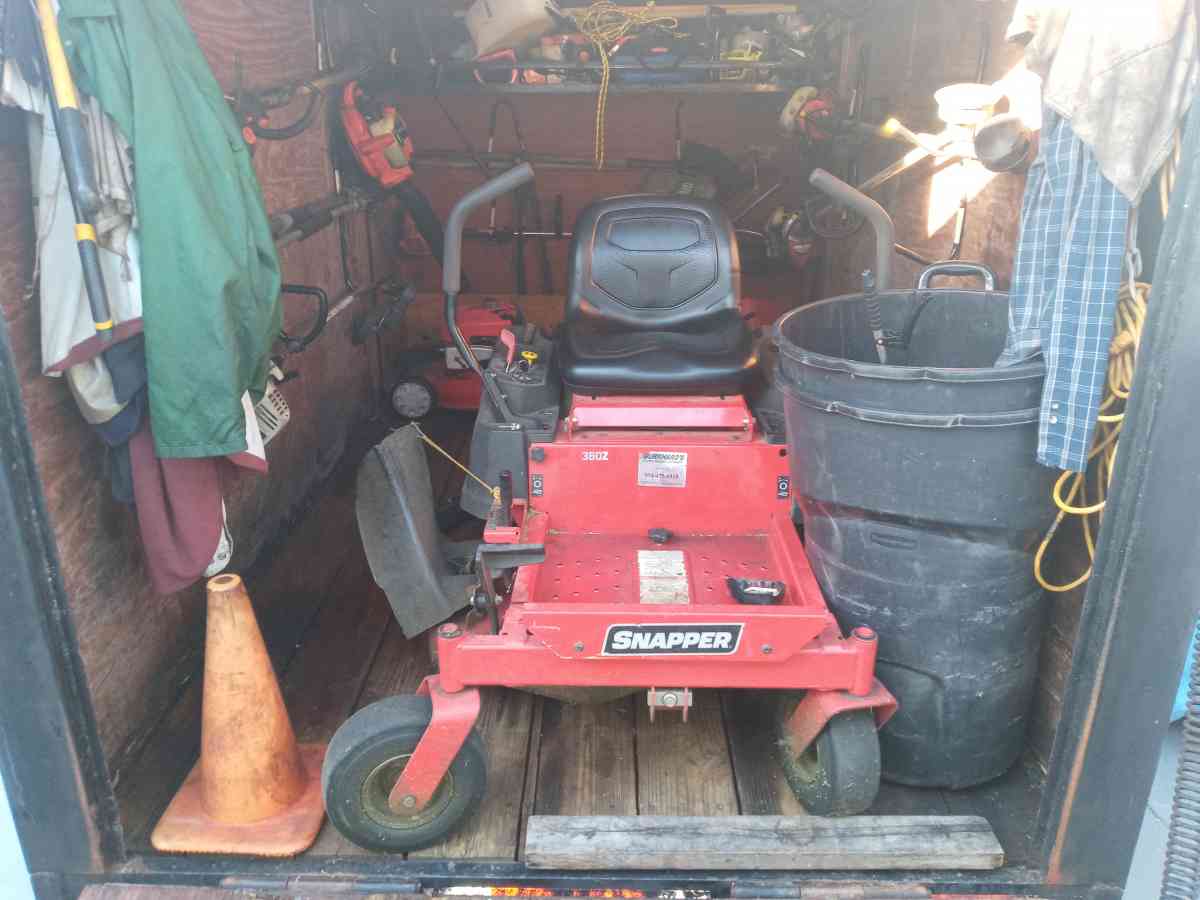 lawn equipment full set ready to work enclosed trailer
