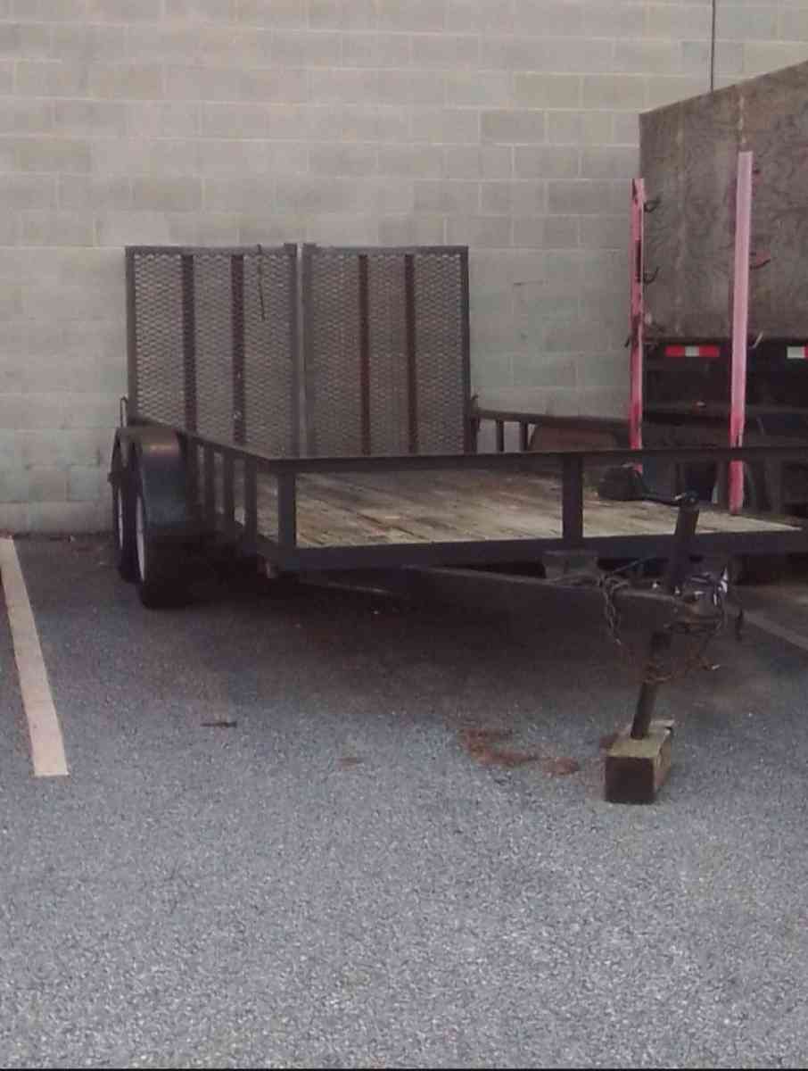 used landscaping trailer asking for 2200