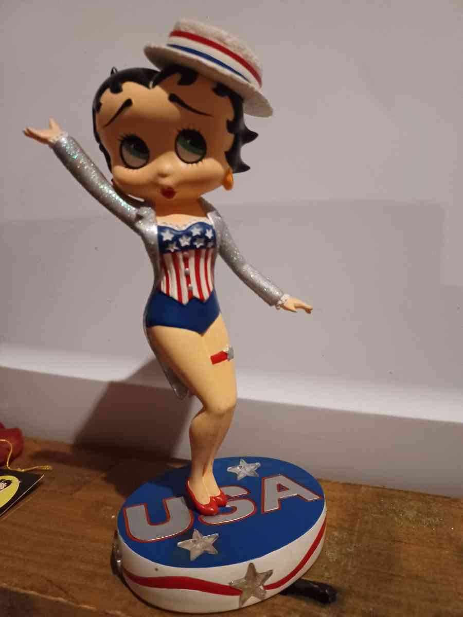 star spangled patriotic betty b  collectable figure Retired