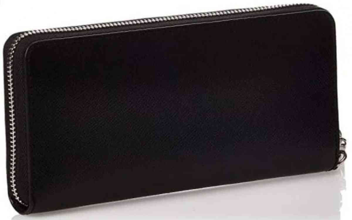 Michael Kors Jet Set Continental Leather Wallet