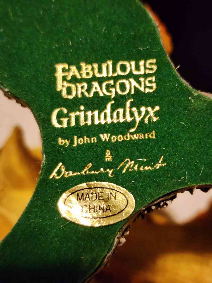 Danbury Mint Fabulous Dragons  Grindalyx Collectible