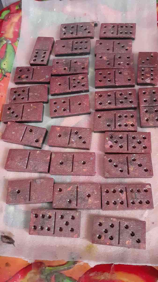 custom resin dominoes