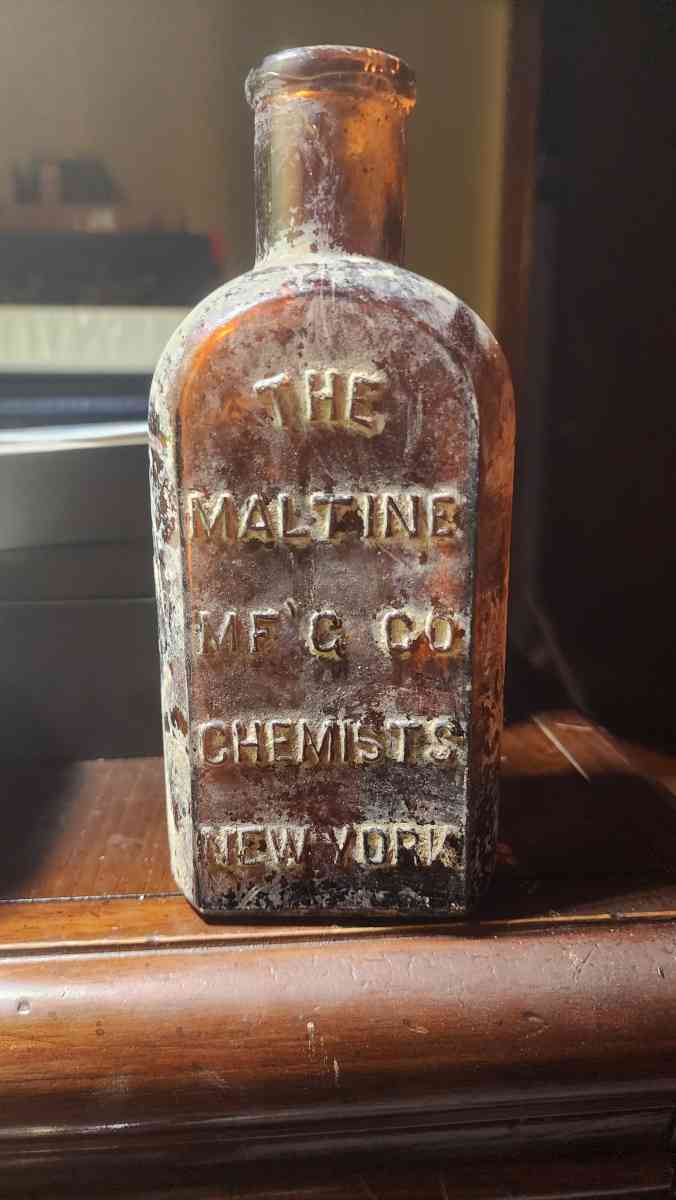 old bottles from late 1800s early 1900s