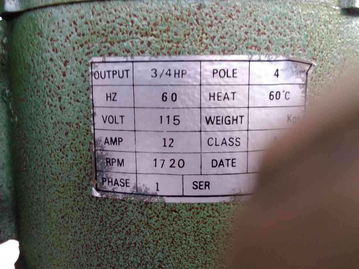 I Im Mac Cummins drill press 12 speed 1983 very good conditi