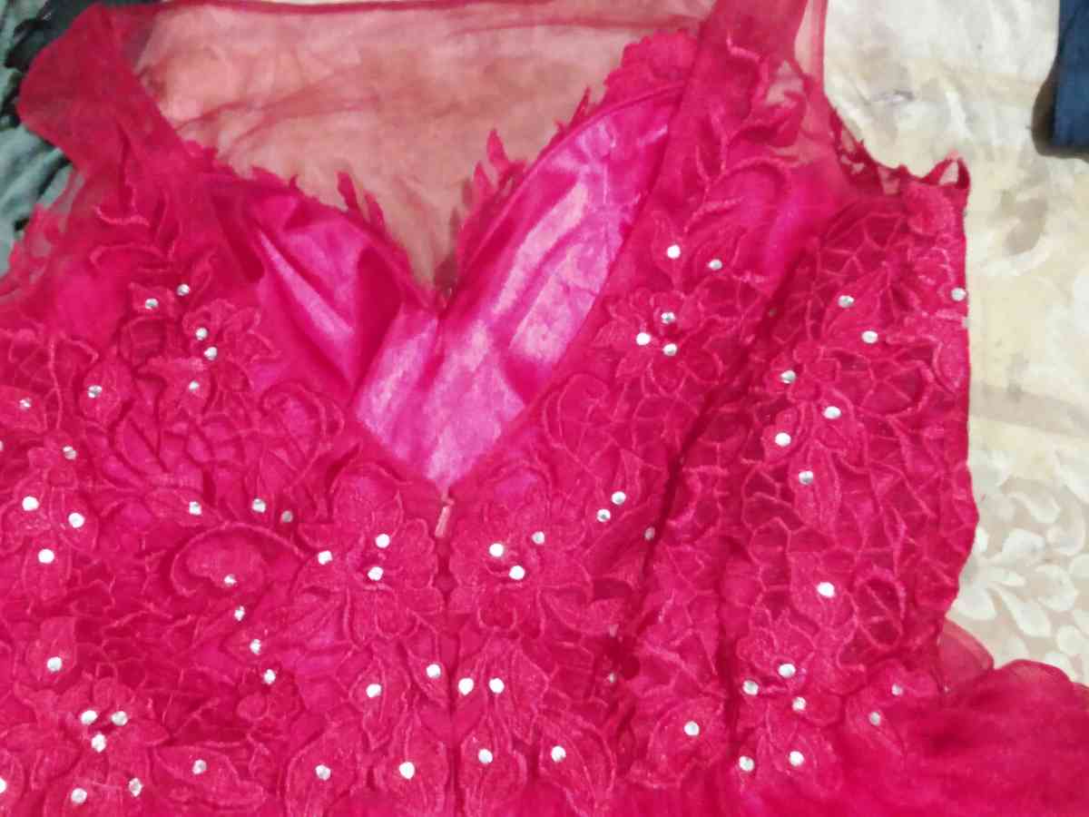 red dress for balls nice and never used size m