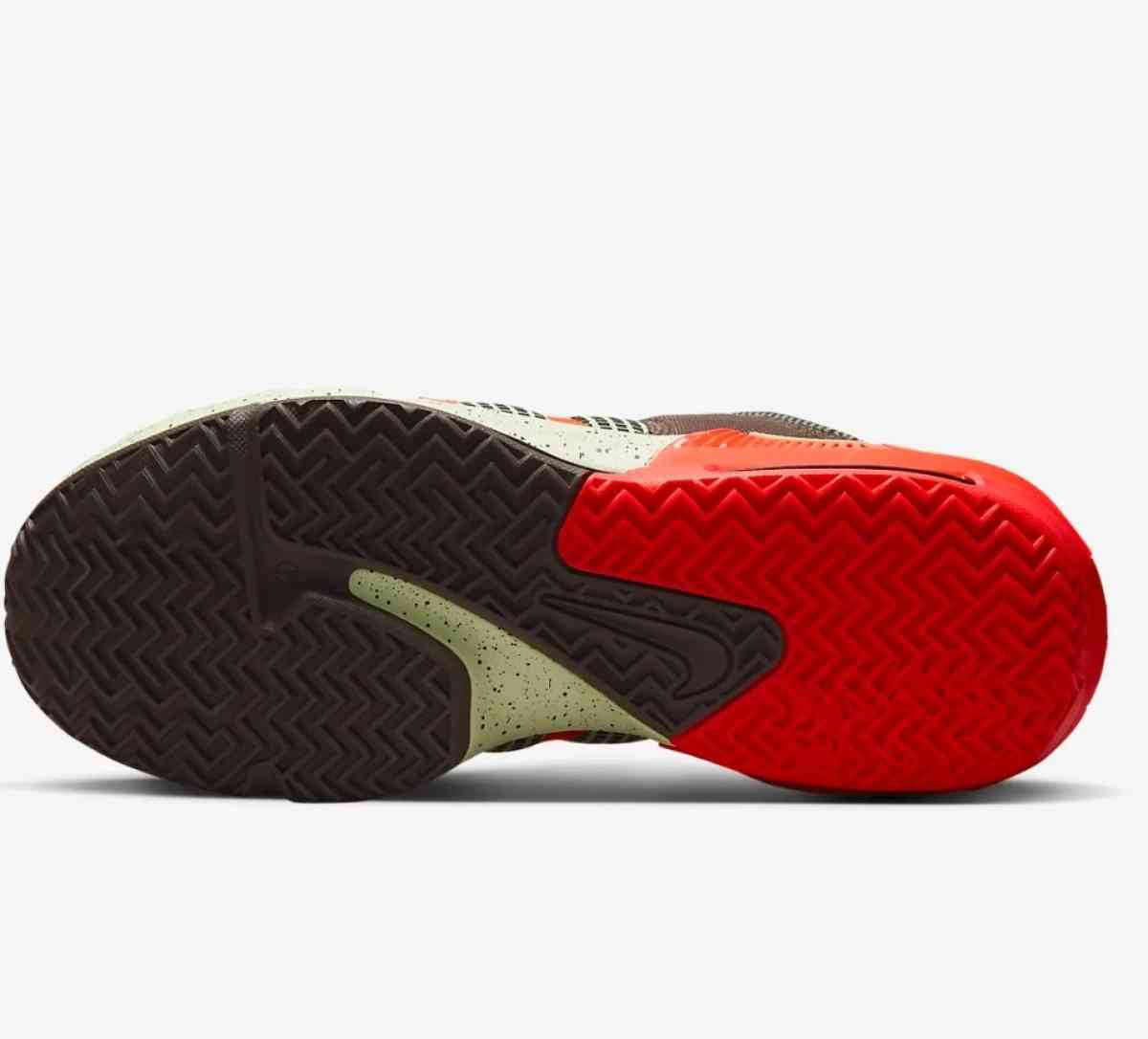 NIKE LEBRON WITNESS 7