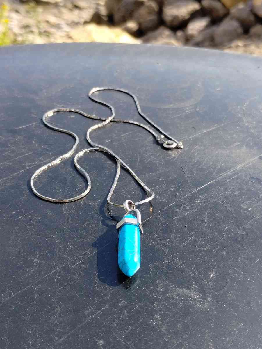 Silver and Turquoise necklace with pendant