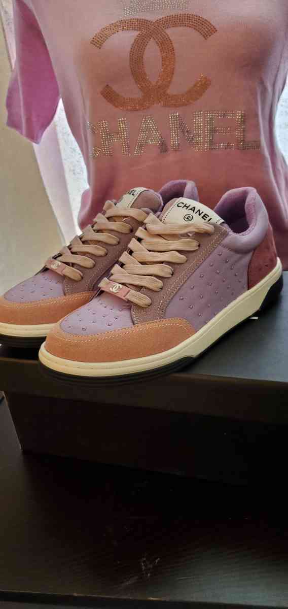 Lavander shoes size 7