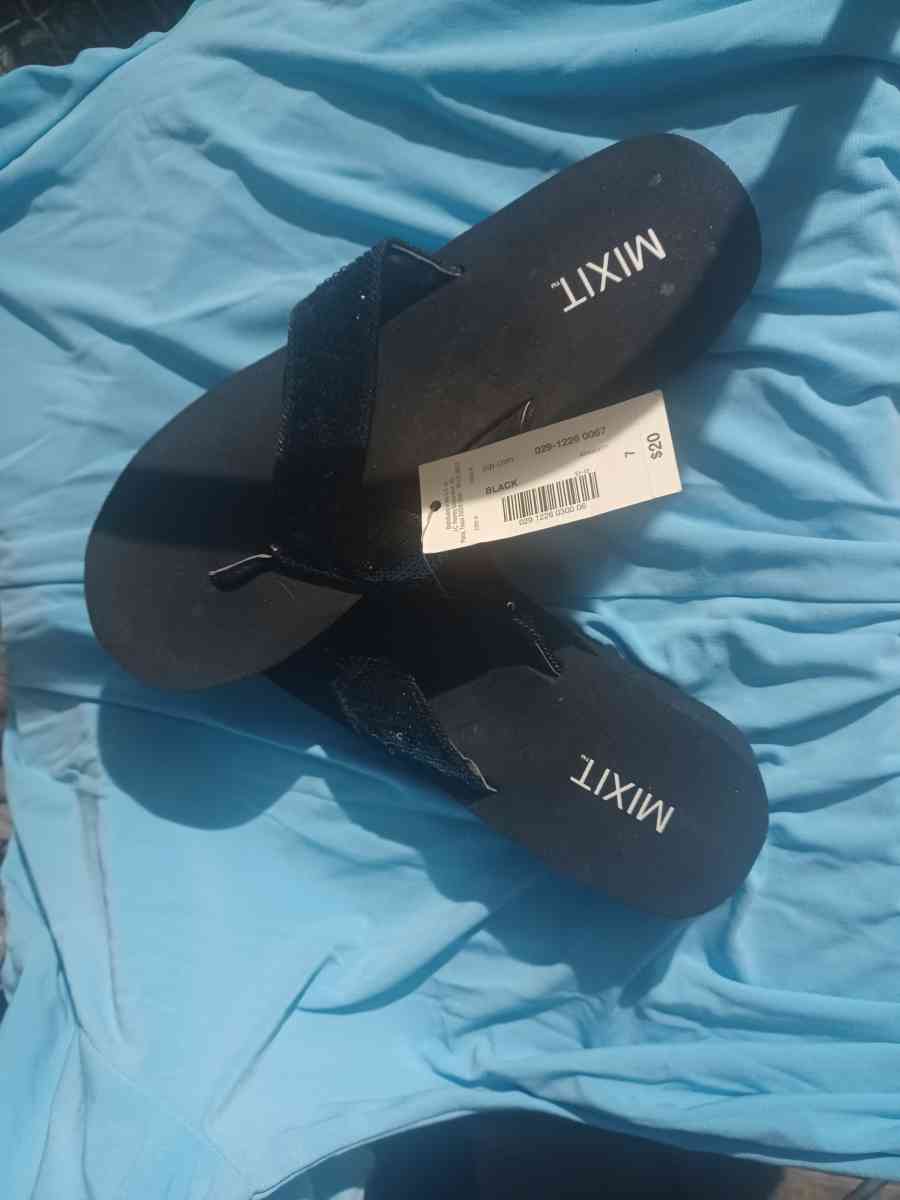 Black Flip Flops