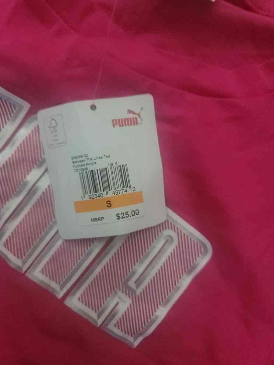 pink puma womans Tshirt NWT size small