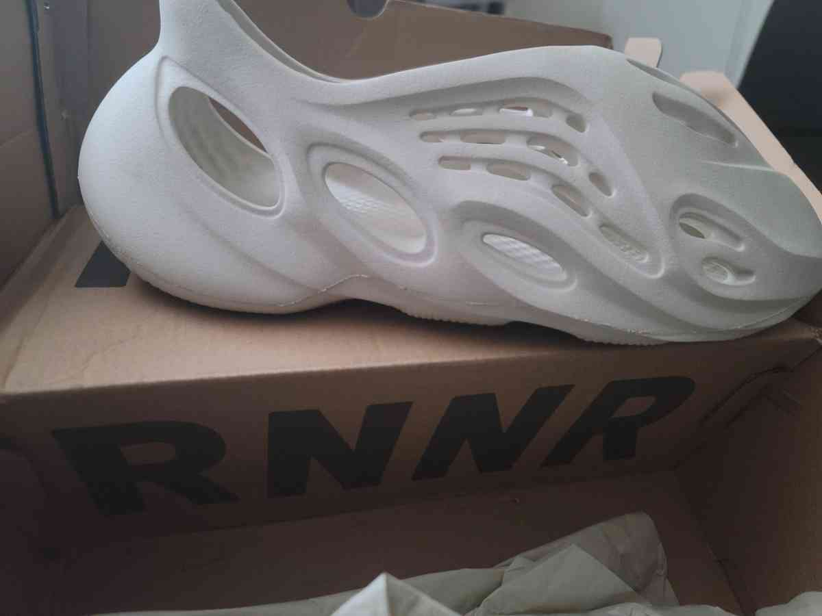 Yeezy foam runner ararat size 11 brand new