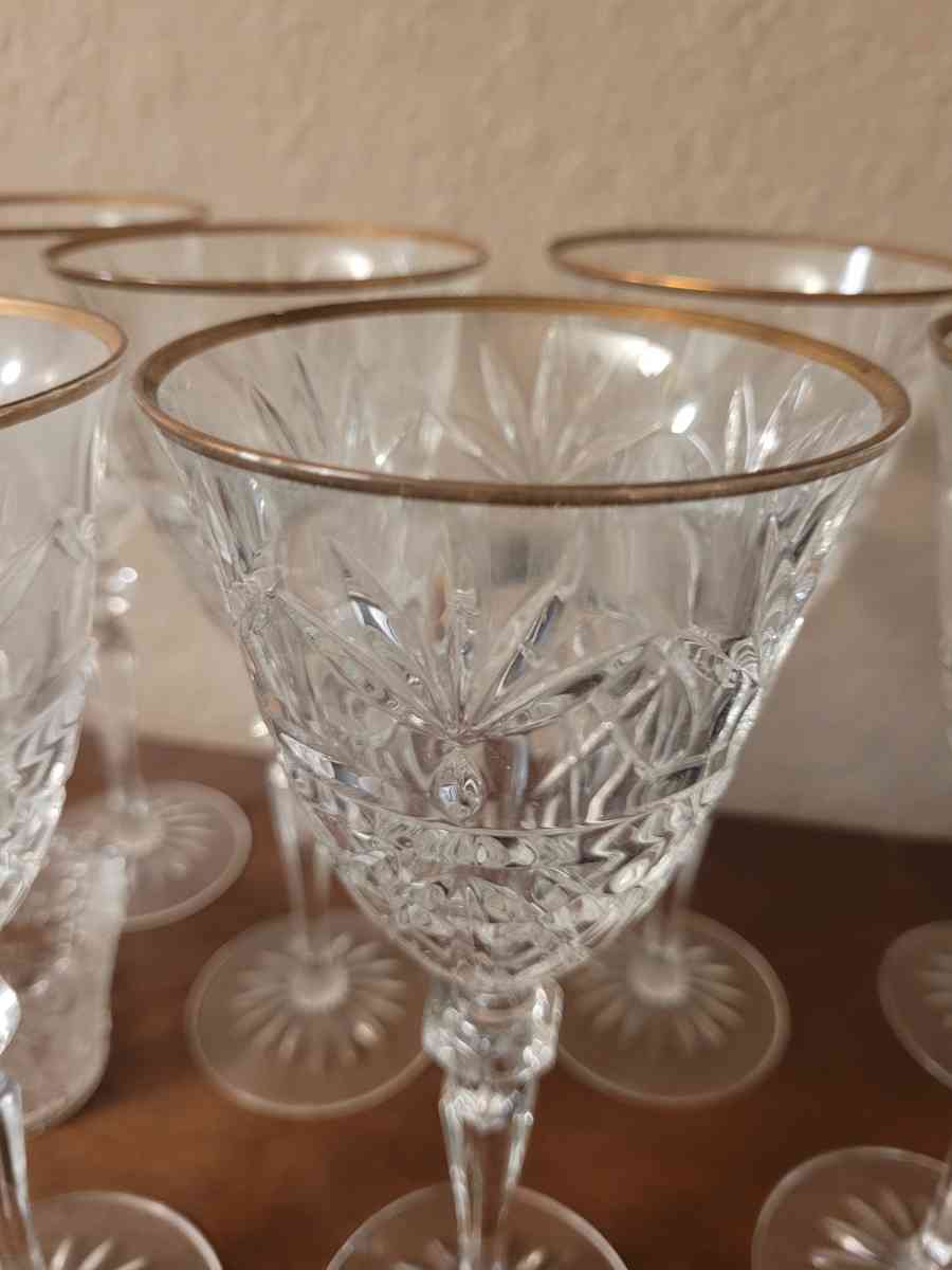 Set of 8 24K Gold Rim Cut Heavy Crystal Stemware