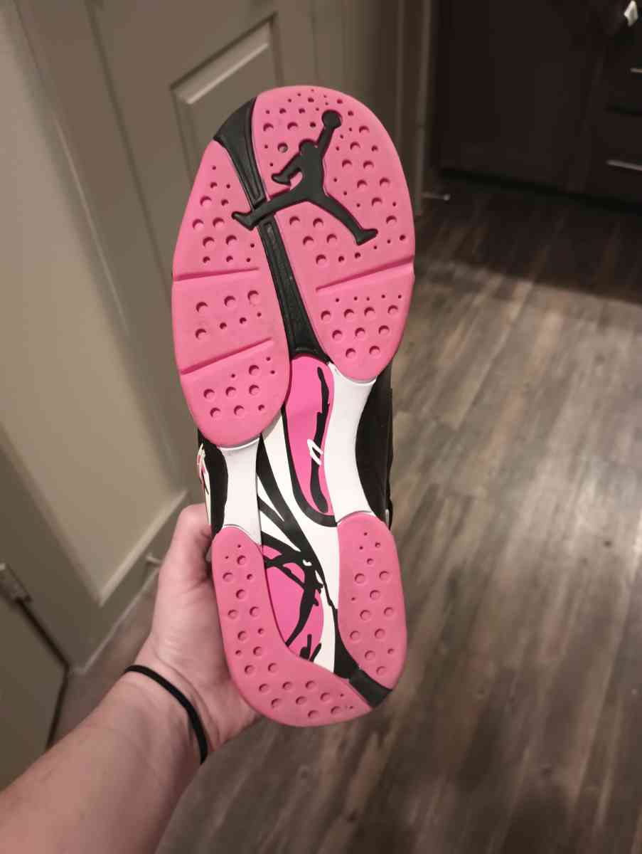 womens Jordan retro 8 shoes Size 5 and half