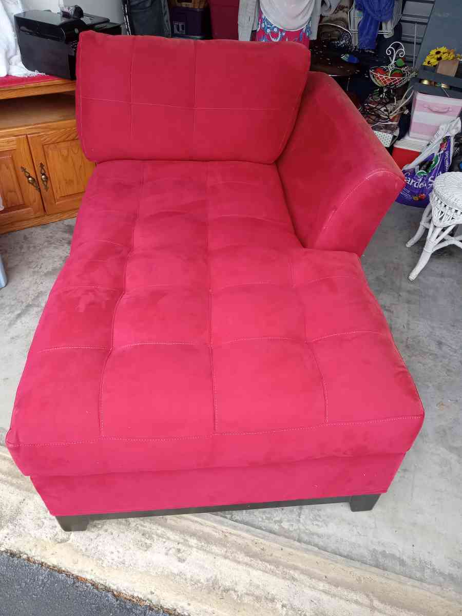 Red Velvet Chaise