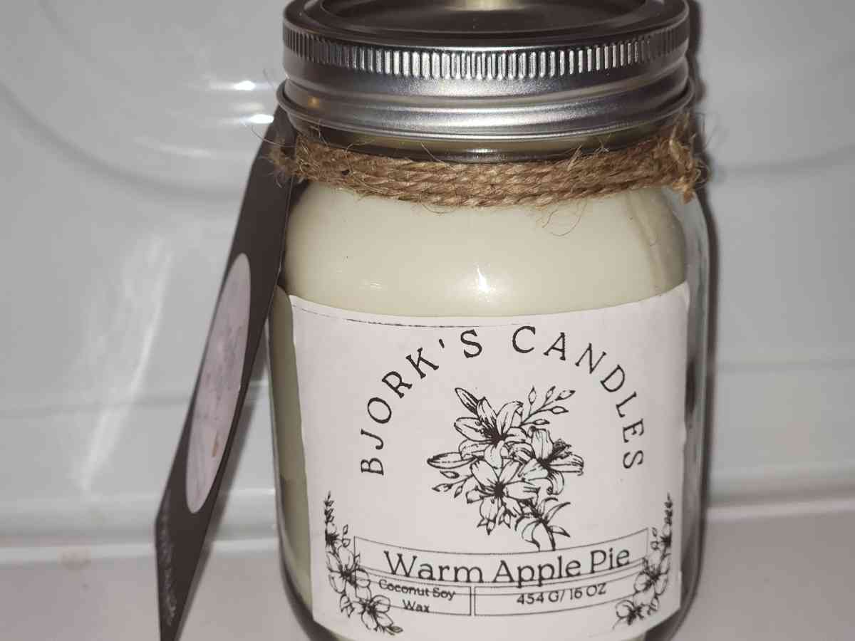 Handmade 16 oz Mason Jar candle