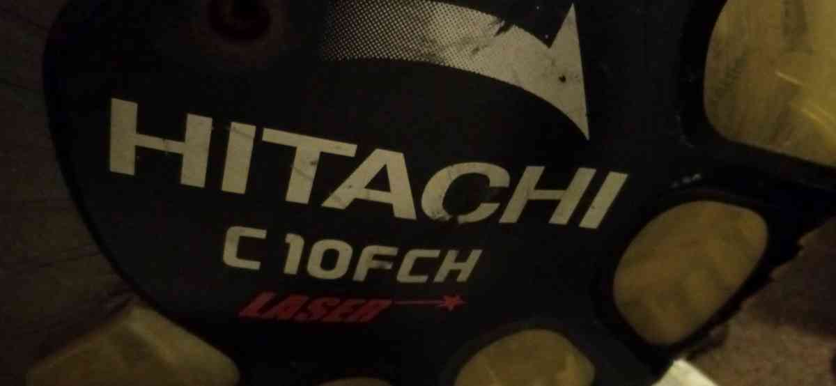 Hitachi miter saw works good  pick up only