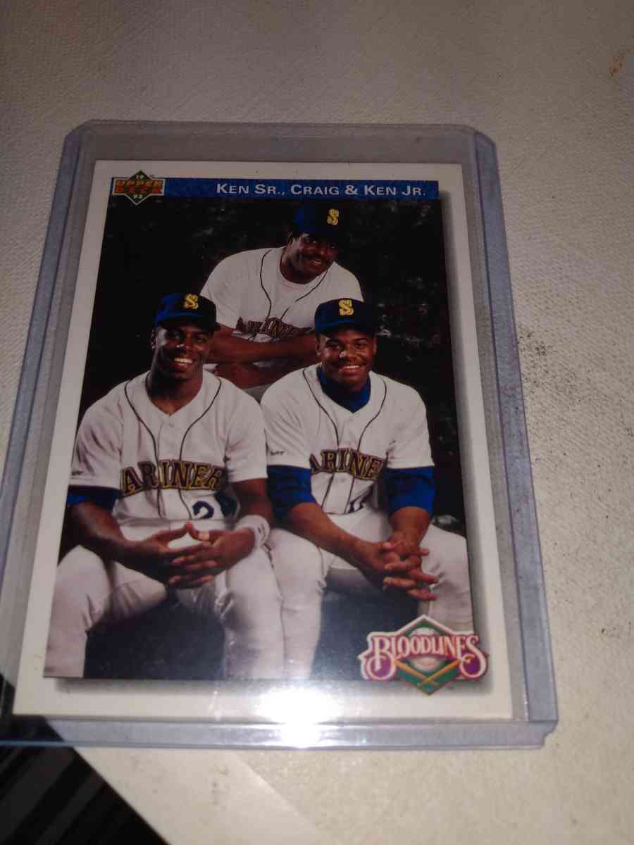 1992 upper Deck Ken River Jr his father and brother