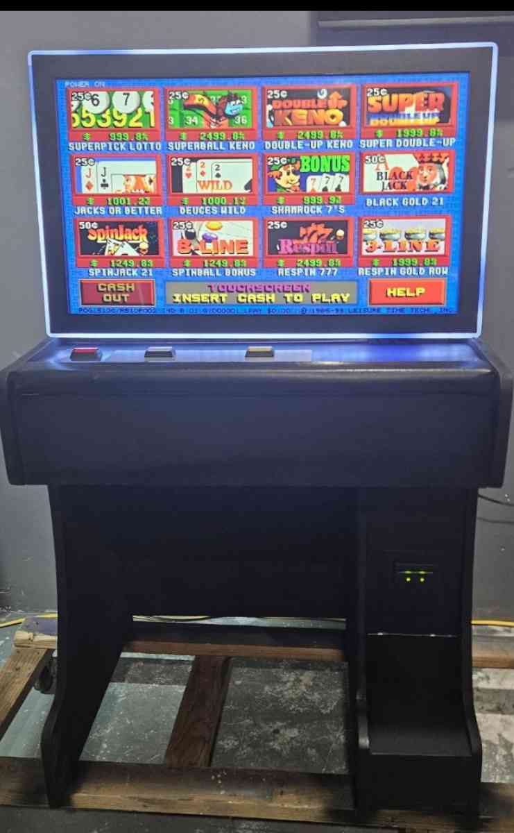 Casino Machine Life of Luxury and POG Keno