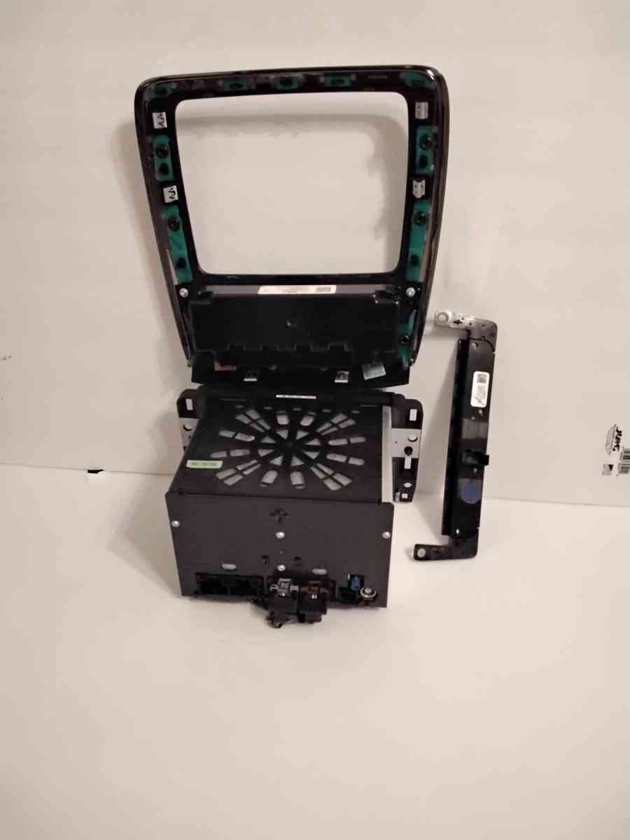 2014 BUICK ENCLAVE  NAVIGATION SYSTEM WITH FACE PLATE