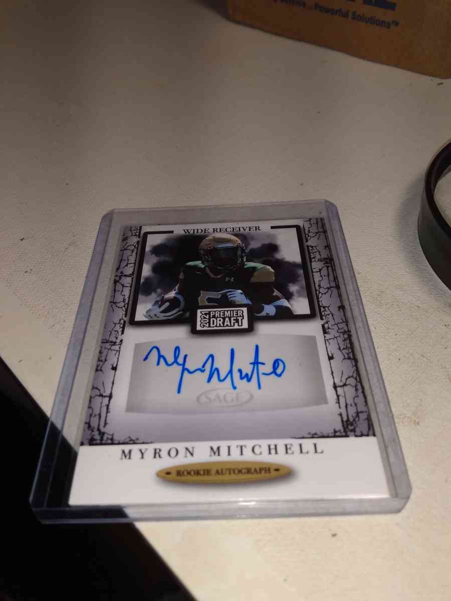 2021 draft premiere rookie card autographed myyron Mitchell