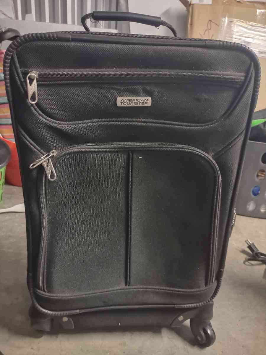 Carryon Softside Luggage black