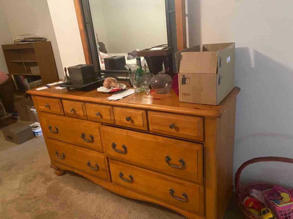 chester drawer nightstand bed