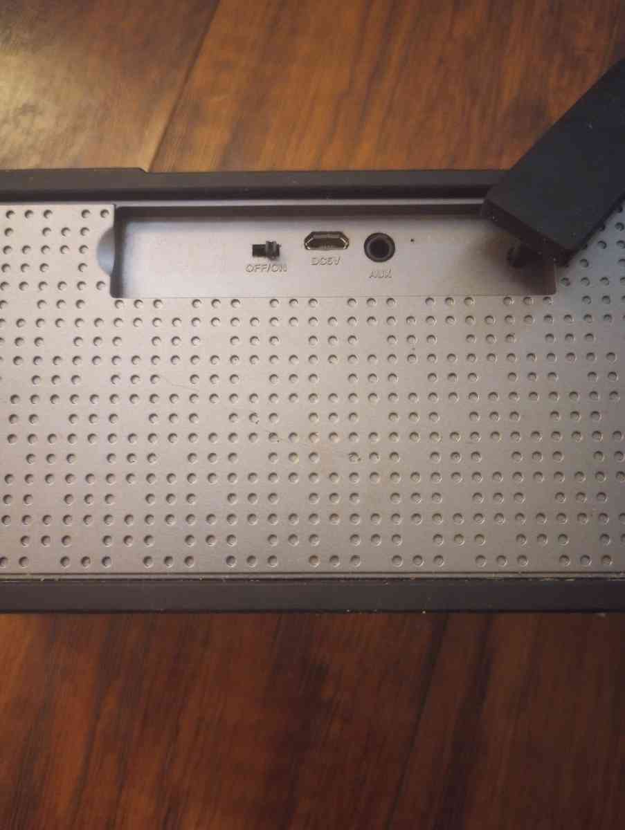 Mercury Bluetooth speaker