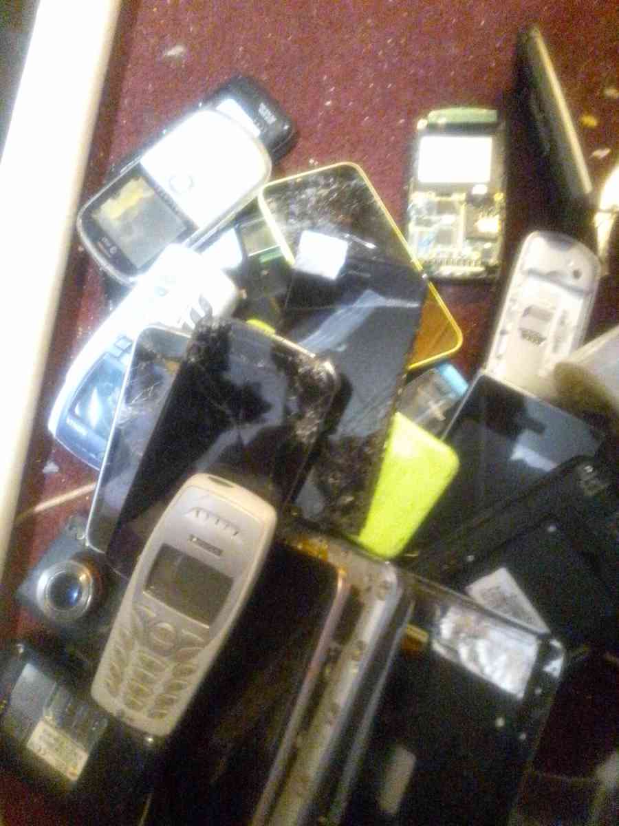 50 broken phones