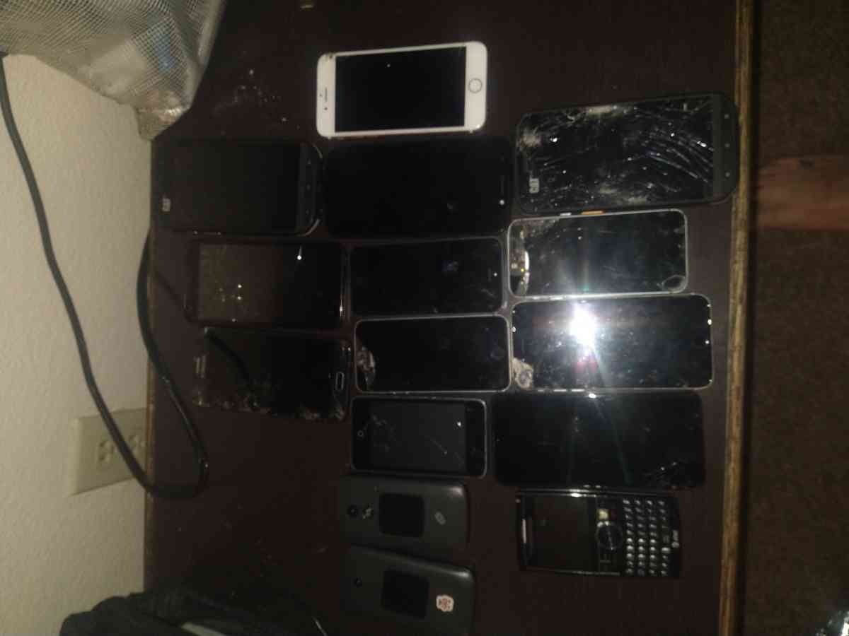 lot of used phones