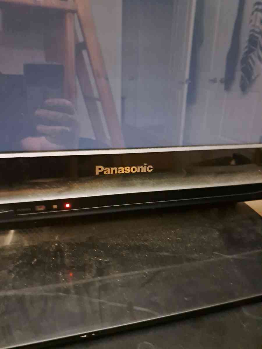 Panasonic 44 in TV