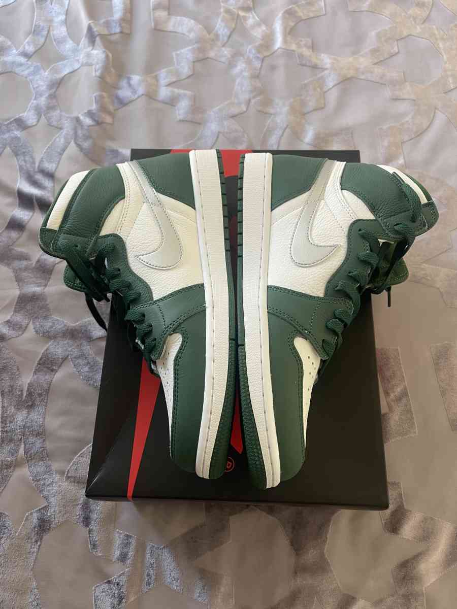 Air Jordan 1