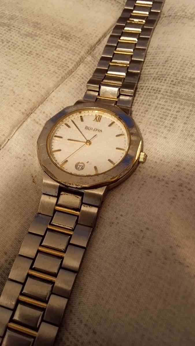 Womens Bulova Quartz 2 Tone Watch Silver and Gold