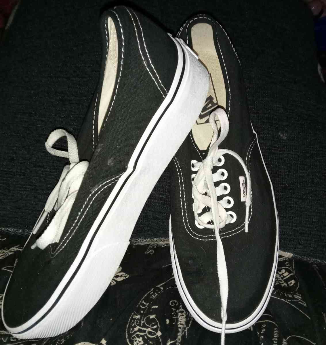 Navy and white off the wall Unisex Vans