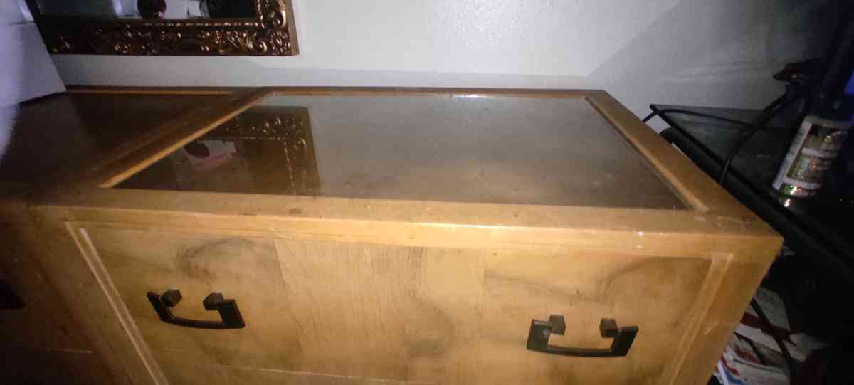 dresser antique 2 piece