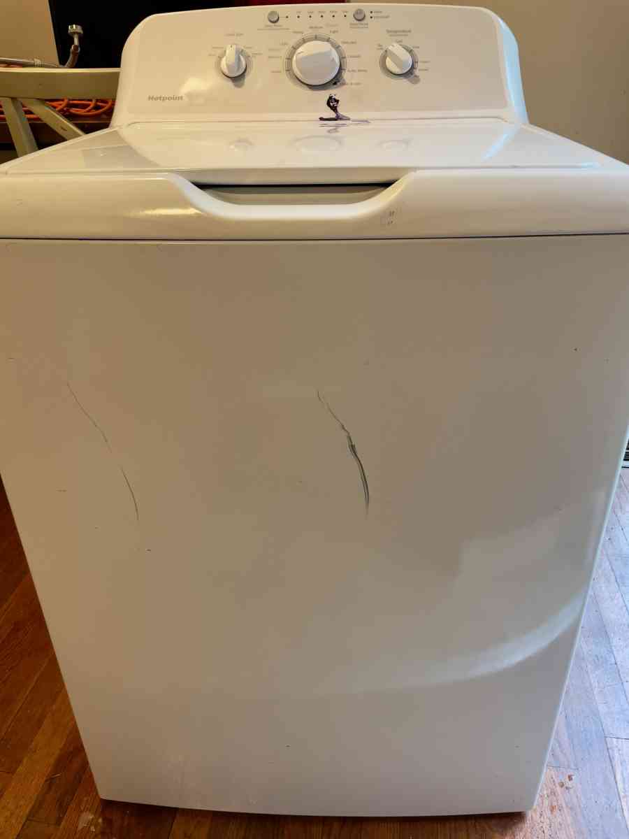 Hotpoint HTW240ASKWS 38 Cu Ft White Top Load Washer