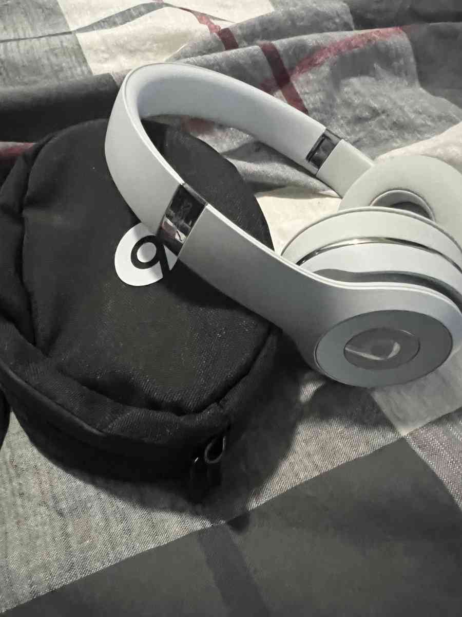 Beats Solo 3