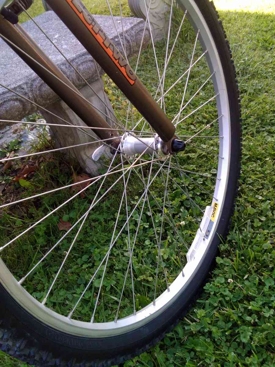 Kona light racing bike