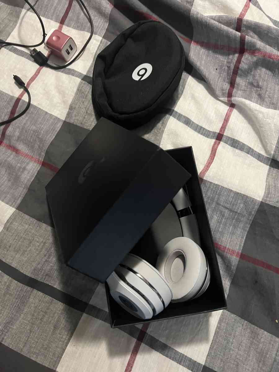 Beats Solo 3