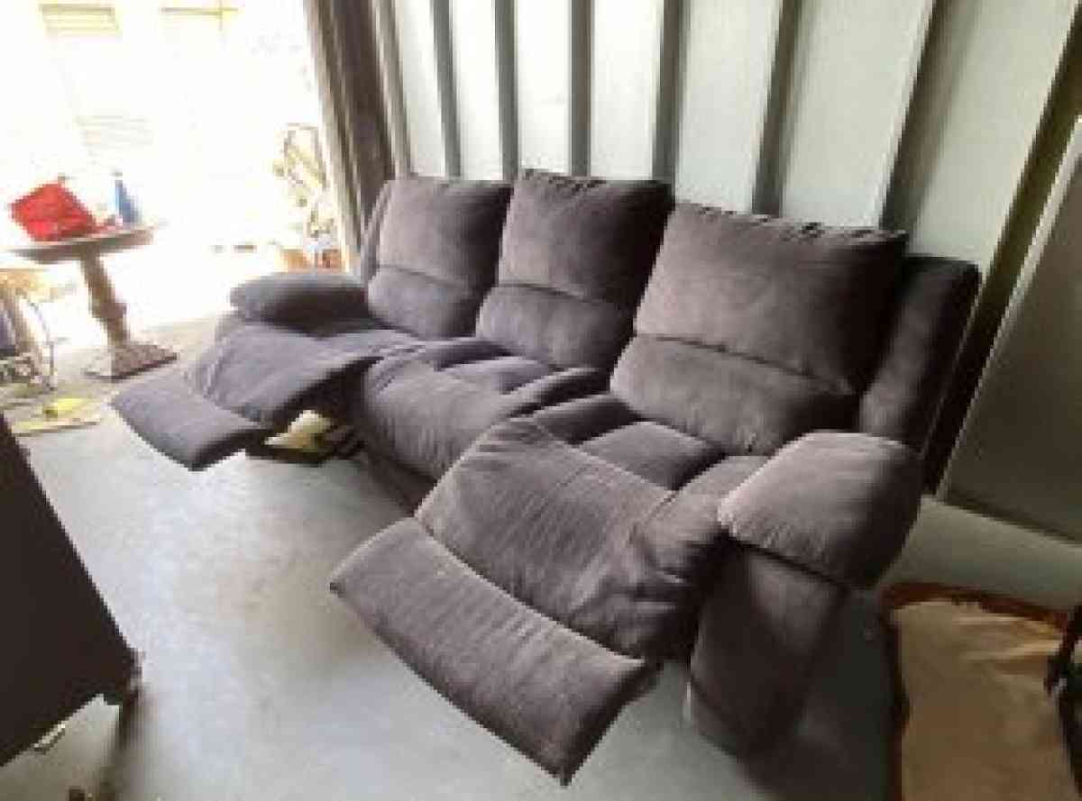 recliner couches