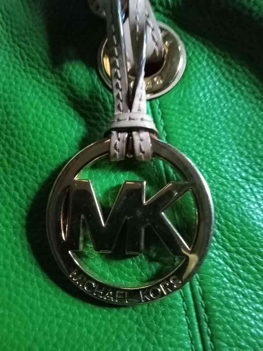 MK green pretty
