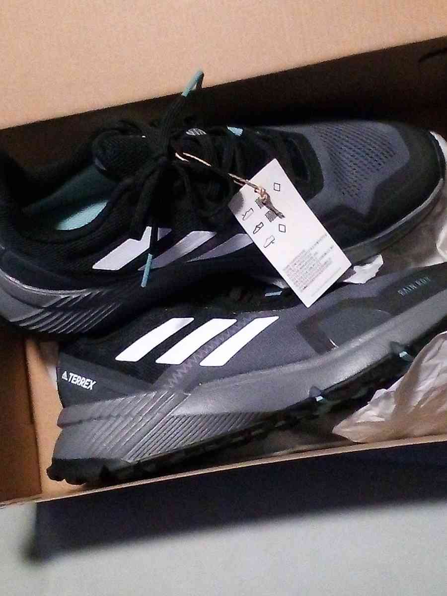 adidas terrex shoes size 9
