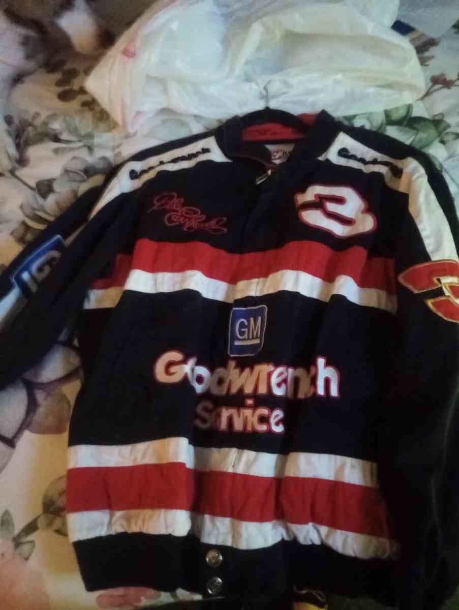 Dale Earnhardt mens LG jacket