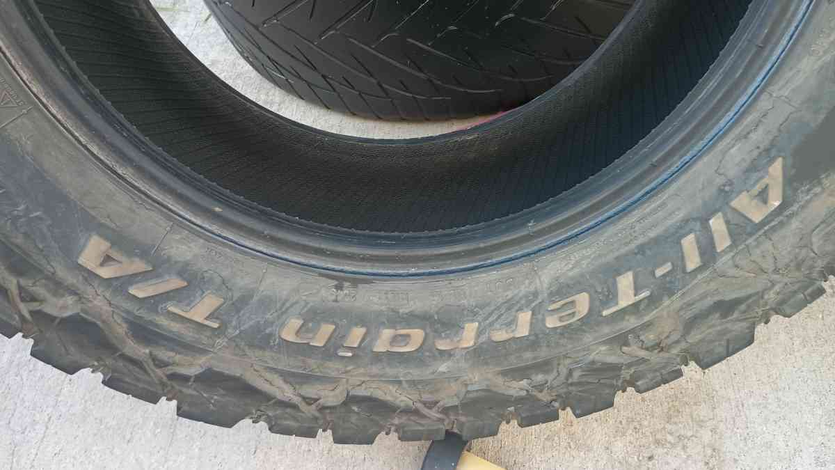 BF Goodrich All Terrain Baja Champ LT275 70 18