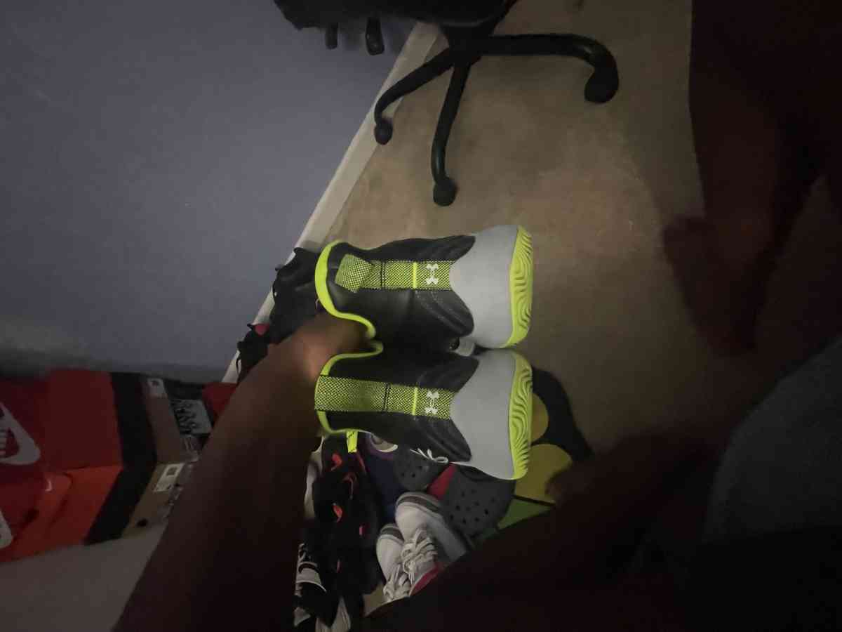 circuit currys size 9