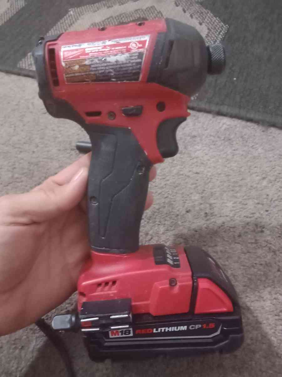 Milwaukee hex hydraulic driver and hex driver